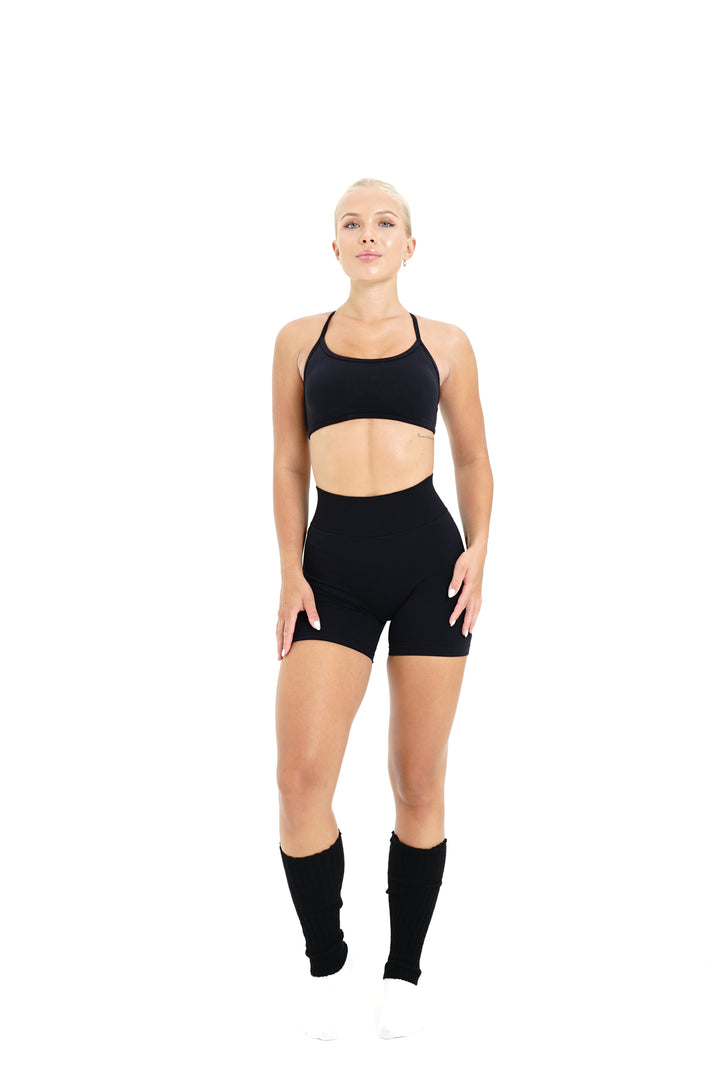 Seamless Scrunch Short Kitty Activewear
