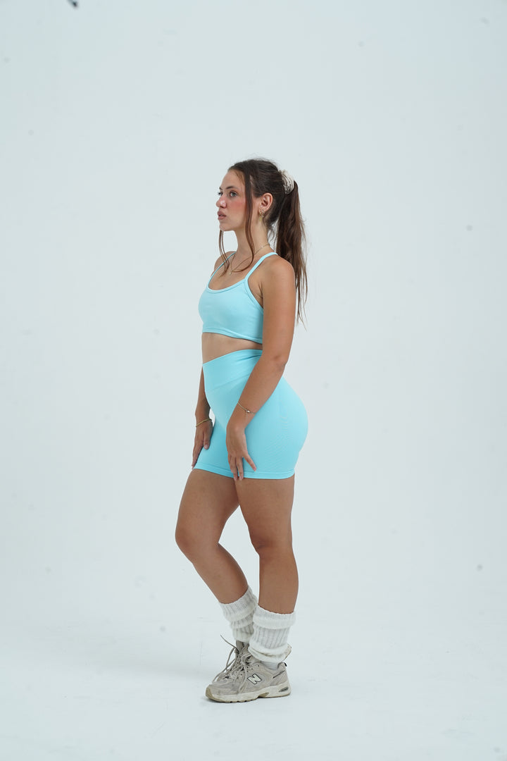 Seamless Scrunch Short Kitty Activewear