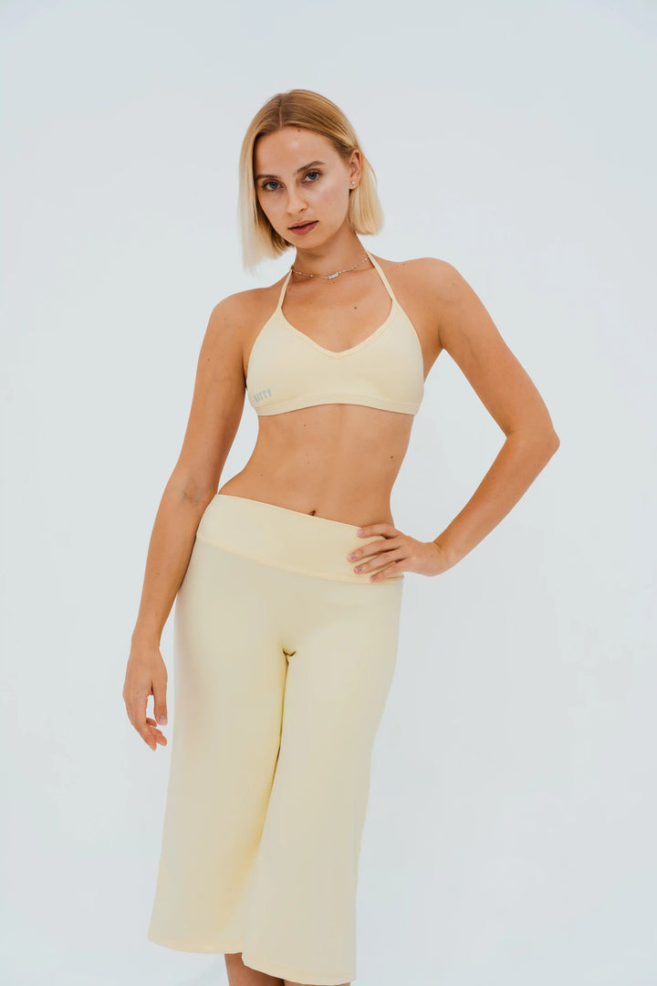 Sculpt Capri Flare Pants