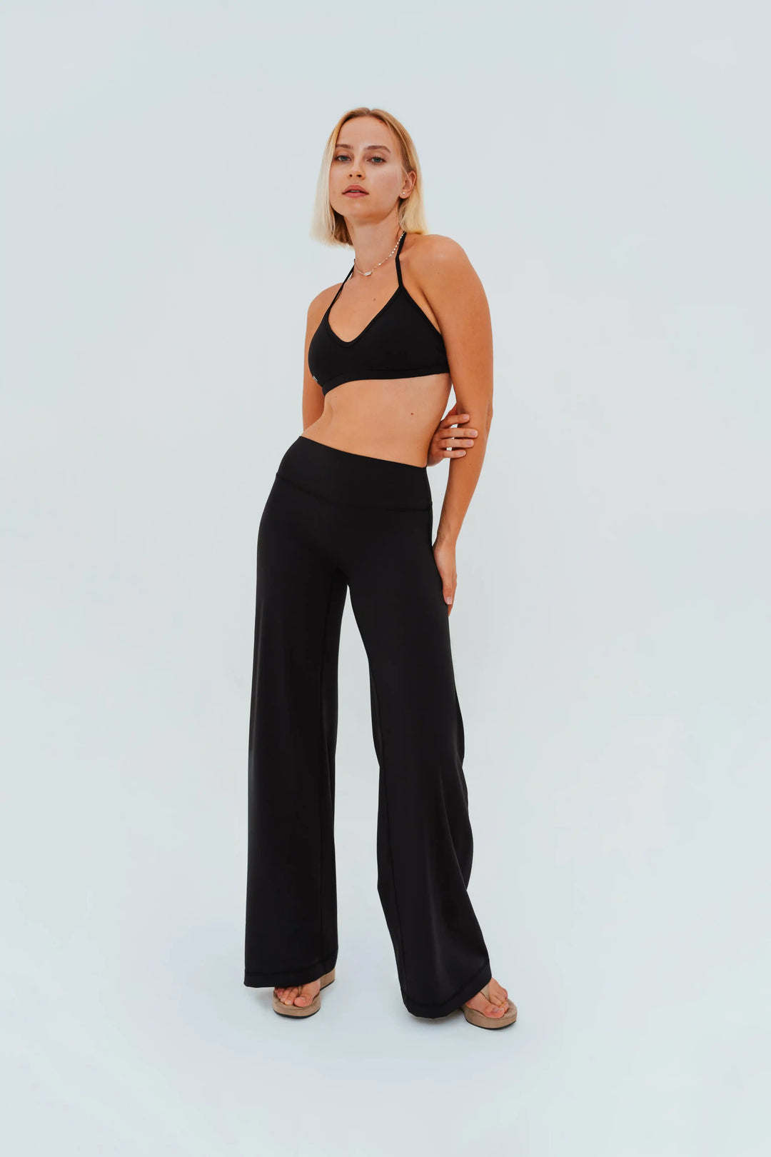 Sculpt Flare Leggings
