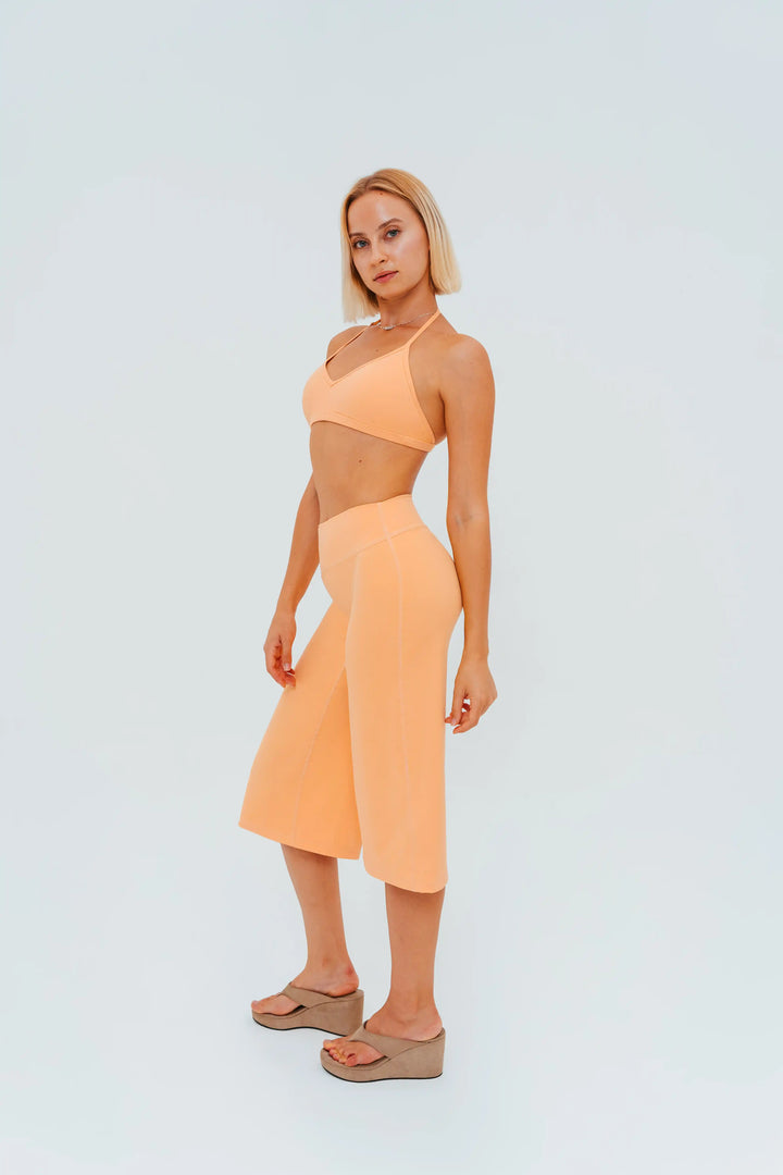 Sculpt Capri Flare Pants