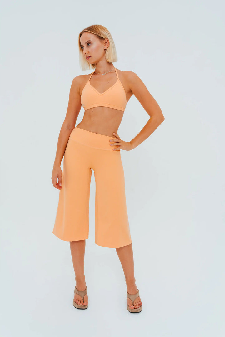 Sculpt Capri Flare Pants