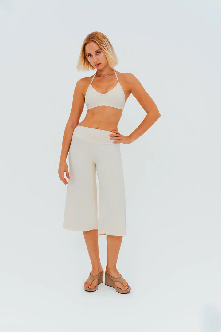 Sculpt Capri Flare Pants