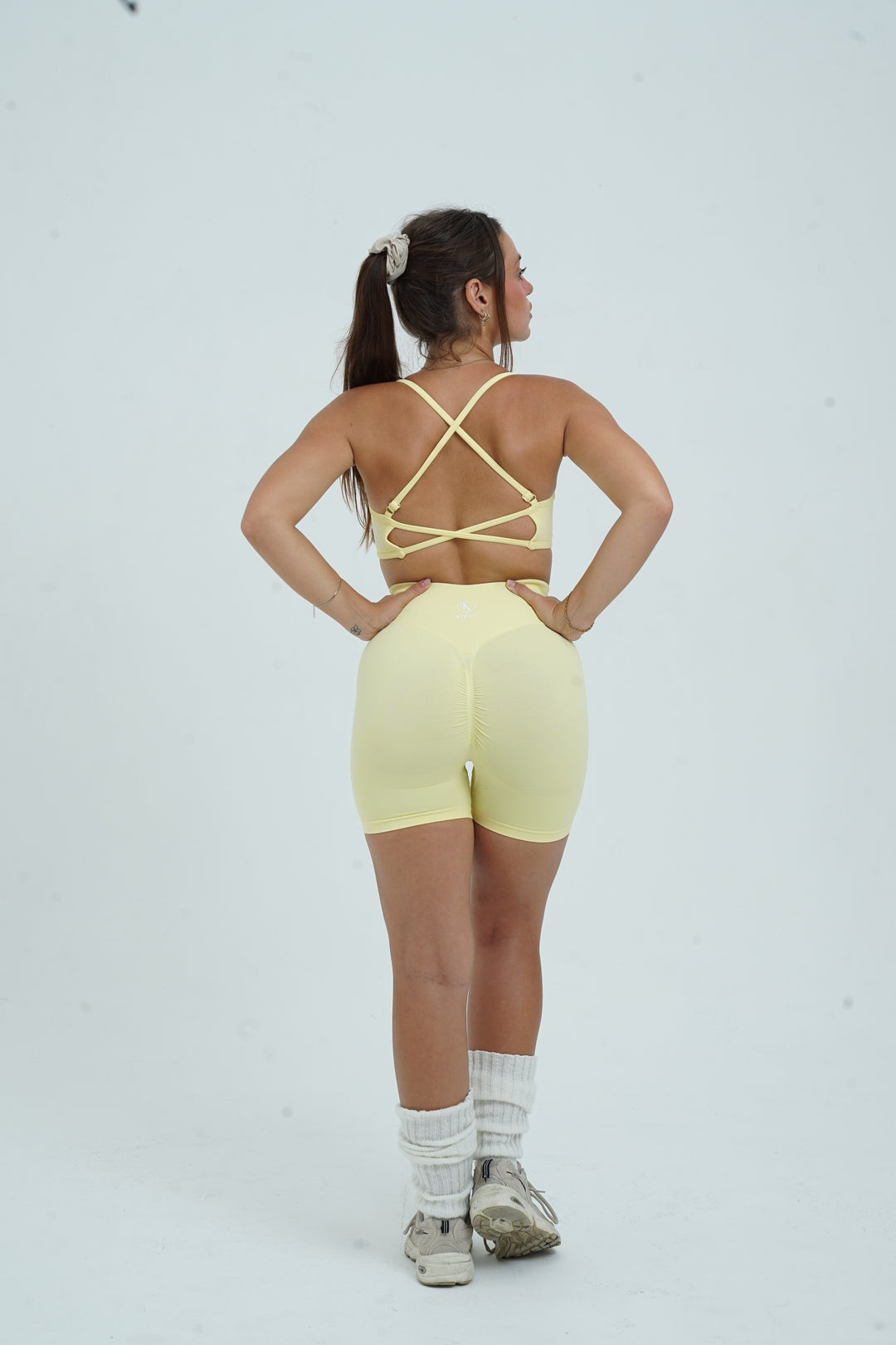 Seamless Scrunch Short Kitty Activewear