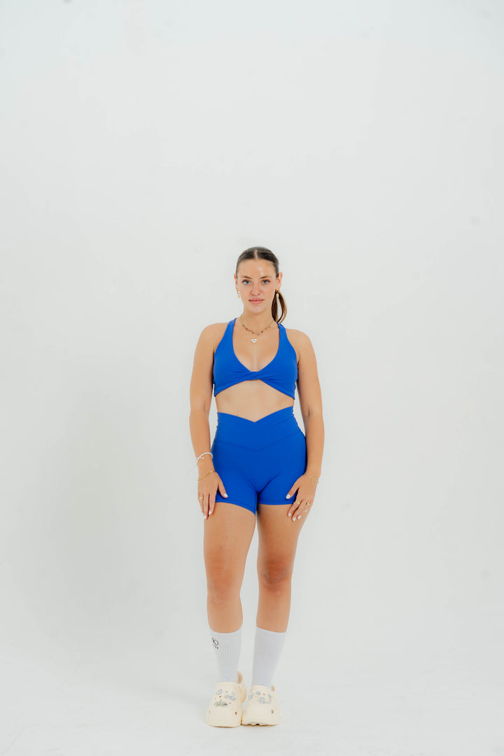 V Contour Short Kitty Activewear