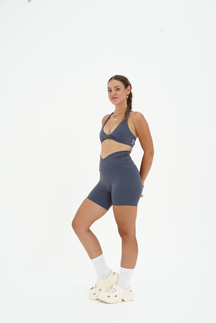V Contour Short Kitty Activewear