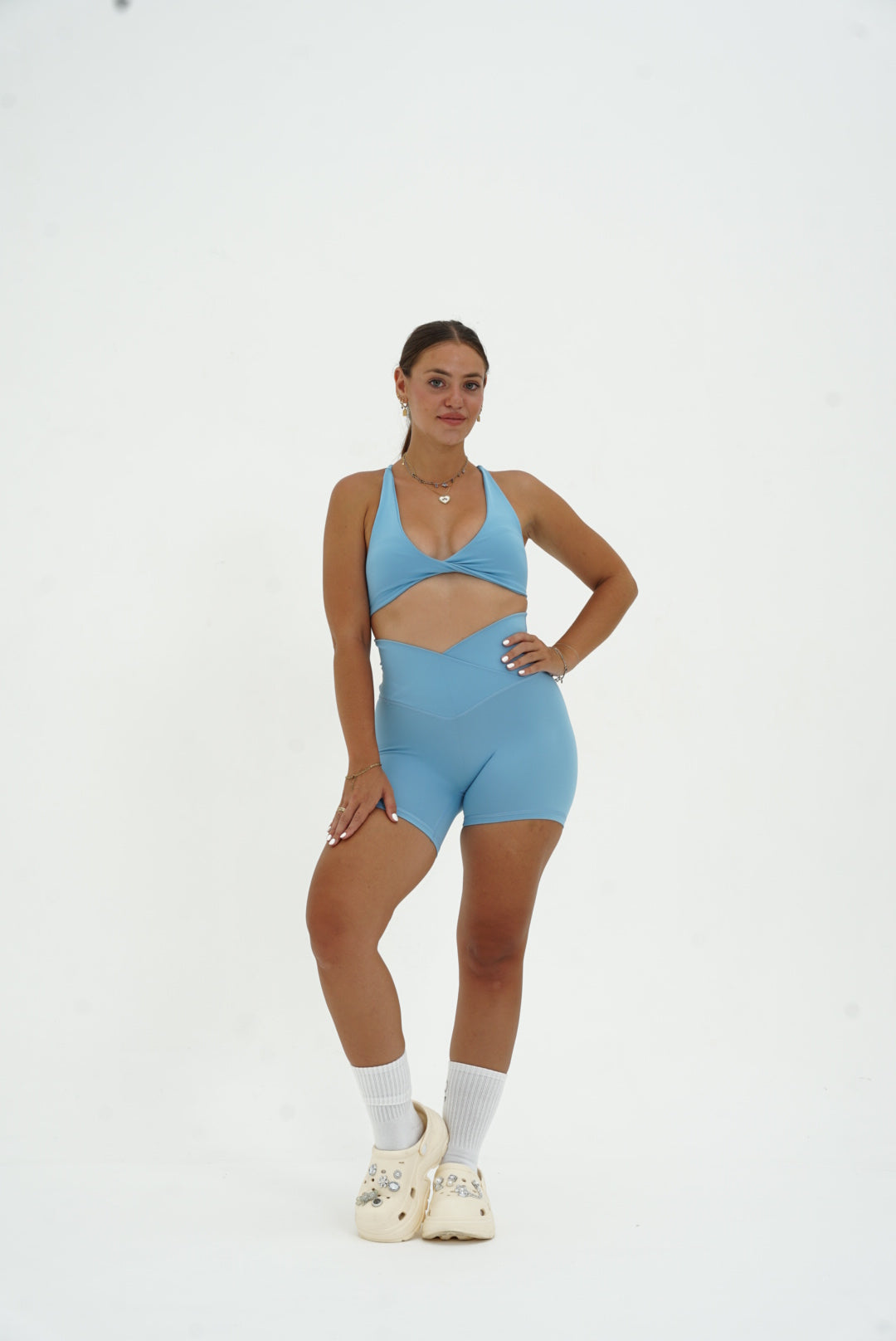 V Contour Short Kitty Activewear
