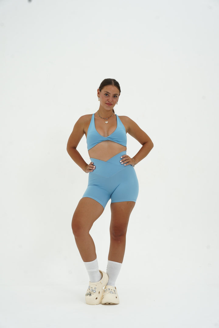 V Contour Short Kitty Activewear