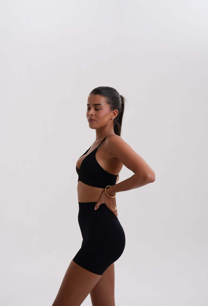 Seamless Scrunch Short - Kitty Activewear