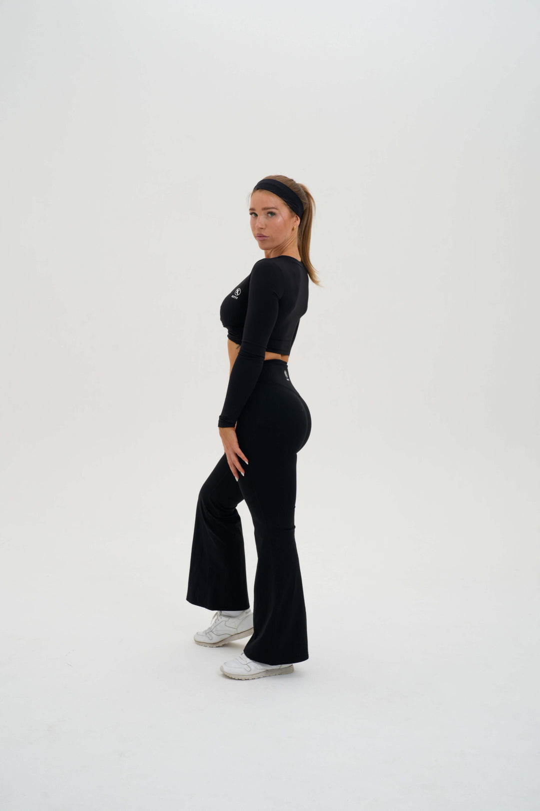 Classic Flare Pant Bubblegum - Kitty Activewear