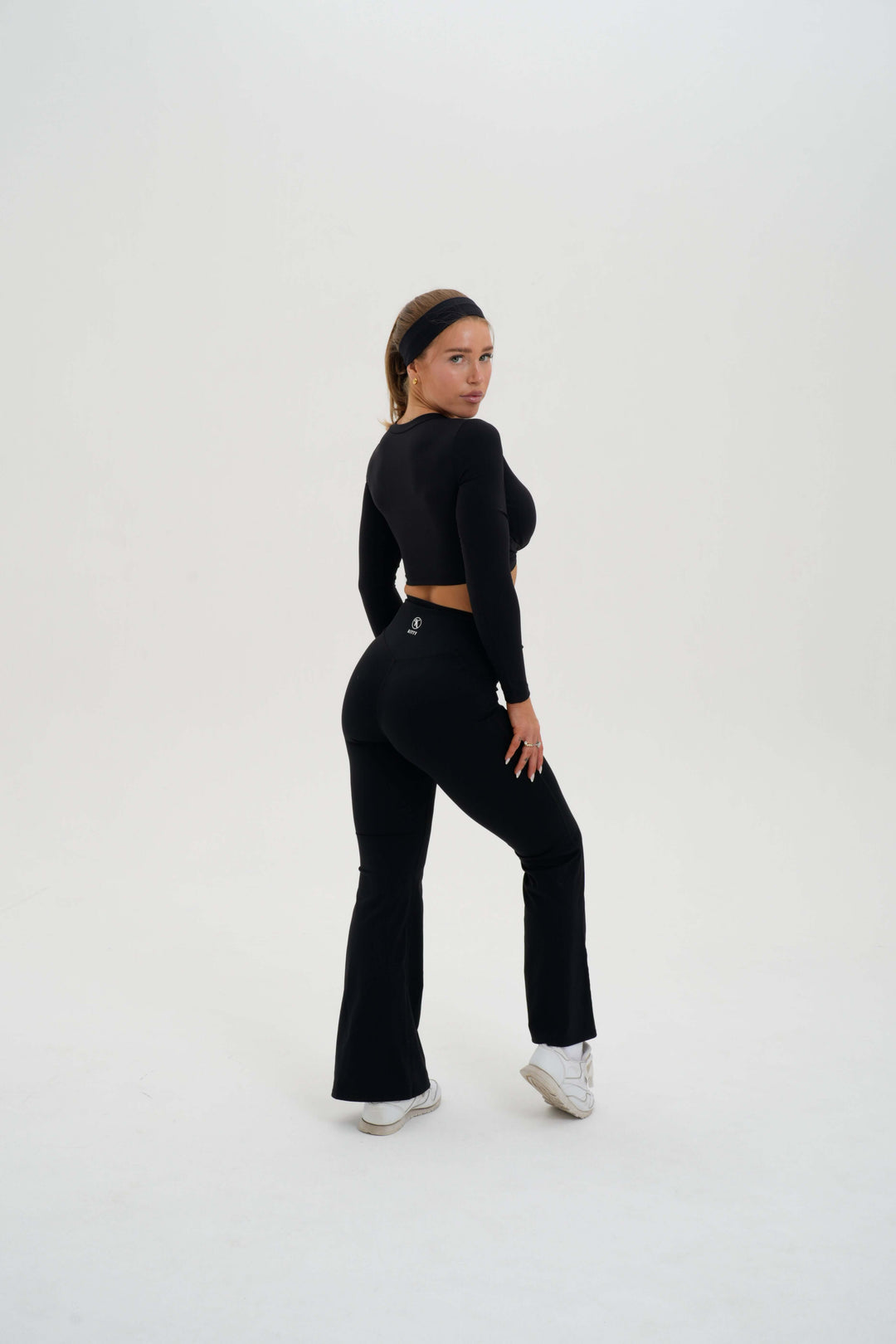 Classic Flare Pant Bubblegum - Kitty Activewear